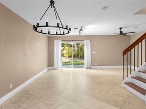 1431 SW 48th Ter 1431, Deerfield Beach FL 33442