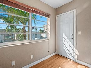 8345 Byron Avenue 6, Miami Beach FL 33141