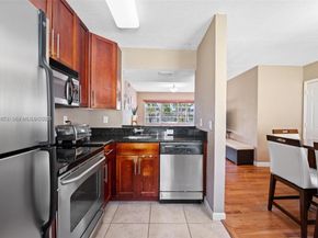 8345 Byron Avenue 6, Miami Beach FL 33141
