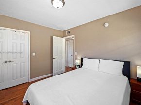 8345 Byron Avenue 6, Miami Beach FL 33141