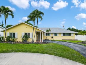 319 SW 11th Avenue, Boynton Beach FL 33435