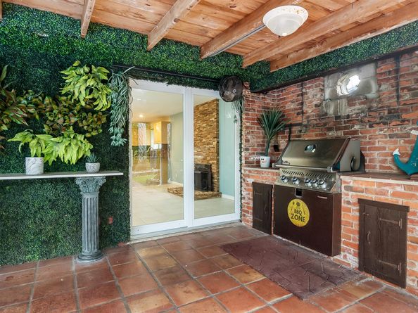 319 SW 11th Avenue, Boynton Beach FL 33435