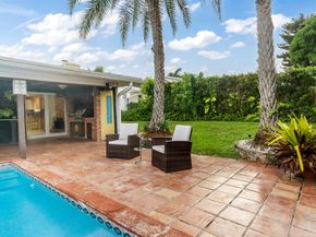 319 SW 11th Avenue, Boynton Beach FL 33435