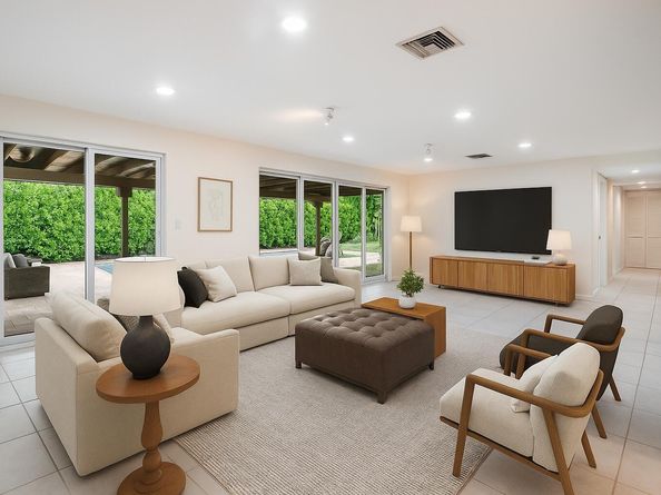 319 SW 11th Avenue, Boynton Beach FL 33435