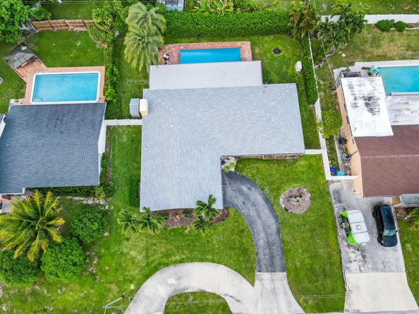 319 SW 11th Avenue, Boynton Beach FL 33435