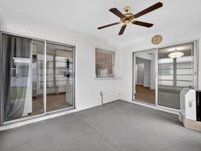 2003 SW 17th Street, Boynton Beach FL 33426