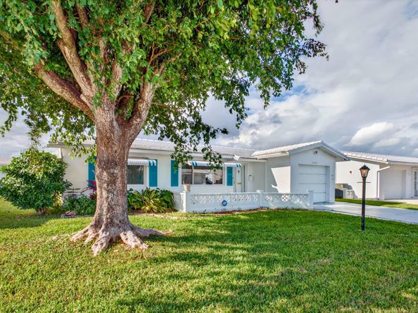 2003 SW 17th Street, Boynton Beach FL 33426