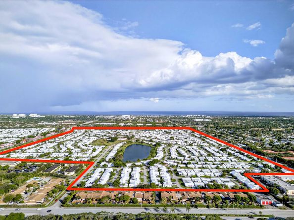 2003 SW 17th Street, Boynton Beach FL 33426