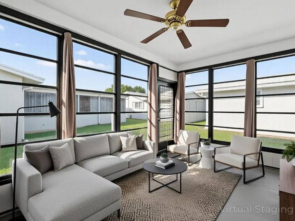 2003 SW 17th Street, Boynton Beach FL 33426