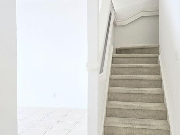 10589 NW 56th Pl, Coral Springs FL 33076