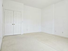 10589 NW 56th Pl, Coral Springs FL 33076