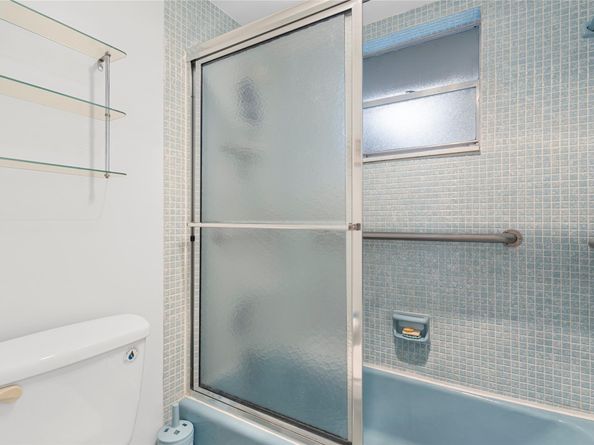 3150 Holiday Springs Blvd 308, Margate FL 33063