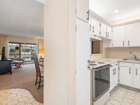 3150 Holiday Springs Blvd 308, Margate FL 33063