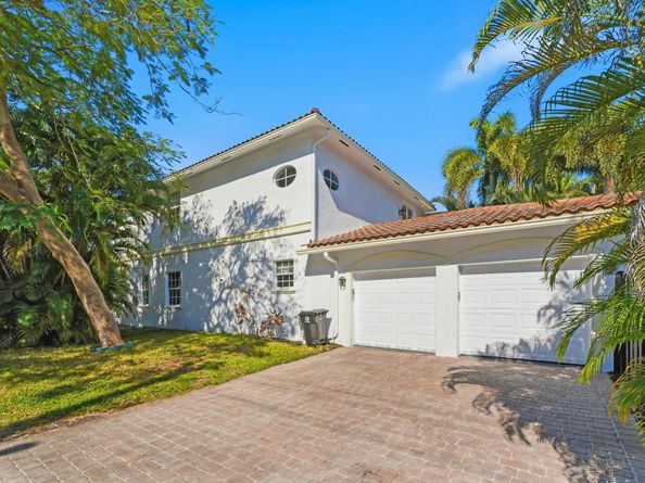 400 NE 8th Ave, Fort Lauderdale FL 33301