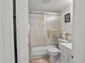 2301 NE 14th Street Cswy 303E, Pompano Beach FL 33062