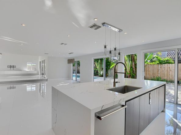 23352 Lago Mar Circle, Boca Raton FL 33433