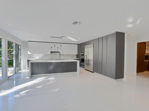 23352 Lago Mar Circle, Boca Raton FL 33433