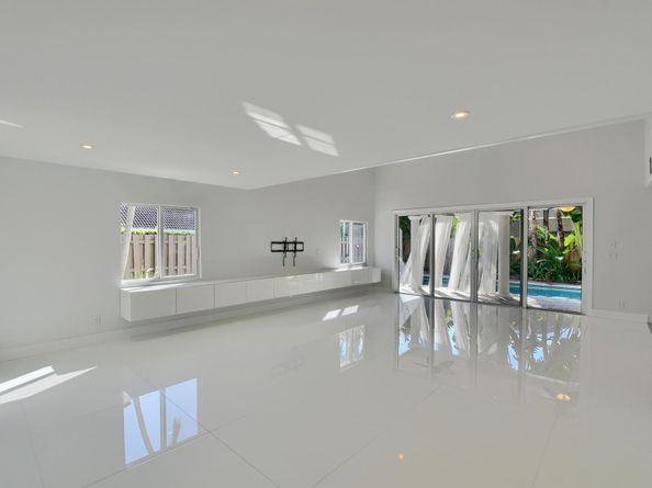 23352 Lago Mar Circle, Boca Raton FL 33433