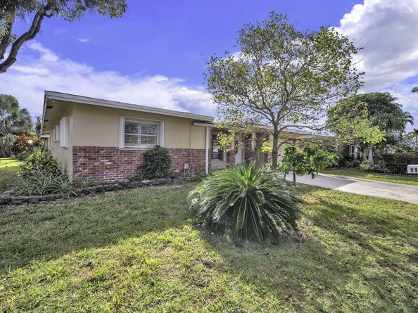 1100 NW 49th Street, Deerfield Beach FL 33064
