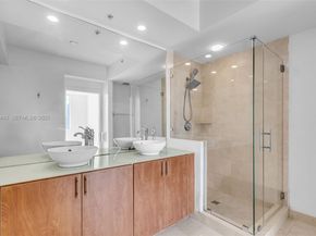 315 NE 3rd Avenue 1805, Fort Lauderdale FL 33301