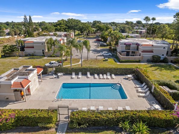 4145 Village Drive D, Delray Beach FL 33445