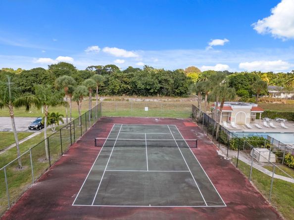 4145 Village Drive D, Delray Beach FL 33445