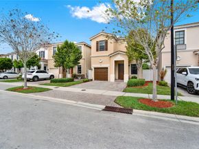 805 NE 191st St, Miami FL 33179