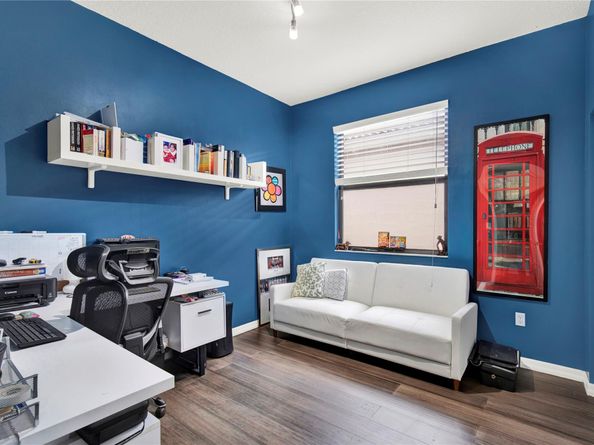 805 NE 191st St, Miami FL 33179