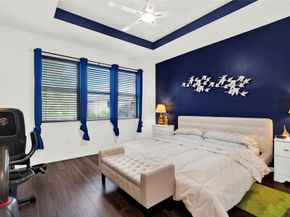 805 NE 191st St, Miami FL 33179