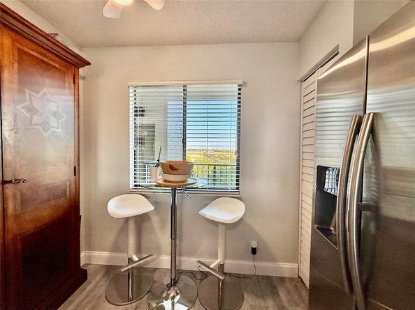 2112 S Cypress Bend Dr 508, Pompano Beach FL 33069