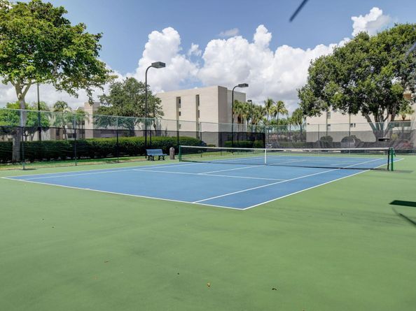 5650 Camino Del Sol 106, Boca Raton FL 33433