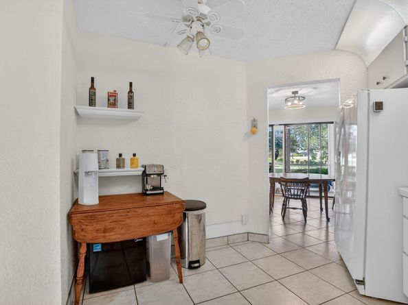 5650 Camino Del Sol 106, Boca Raton FL 33433