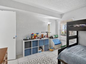 5650 Camino Del Sol 106, Boca Raton FL 33433