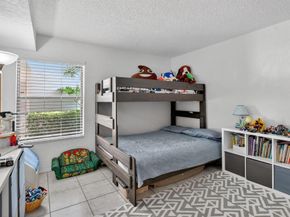 5650 Camino Del Sol 106, Boca Raton FL 33433