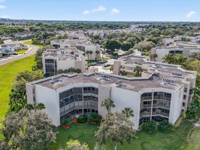 5650 Camino Del Sol 106, Boca Raton FL 33433