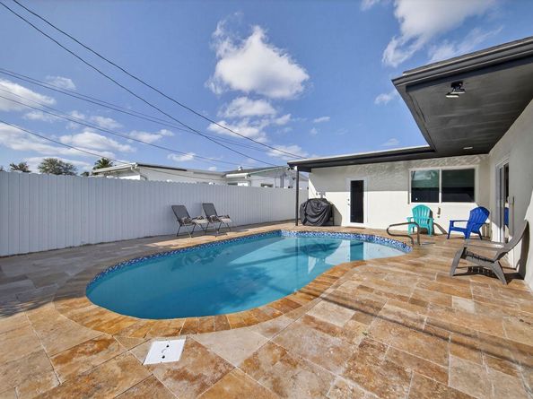 7450 Branch St, Hollywood FL 33024