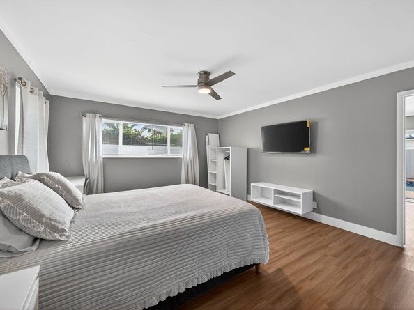 7450 Branch St, Hollywood FL 33024