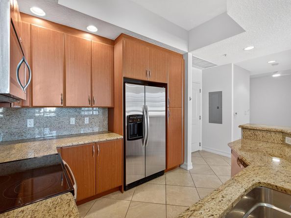 701 S Olive Avenue 1027, West Palm Beach FL 33401