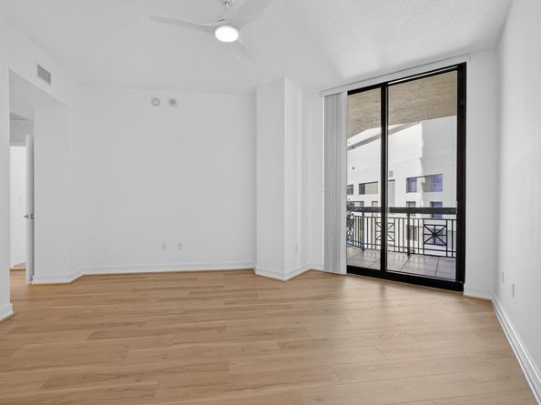 701 S Olive Avenue 1027, West Palm Beach FL 33401