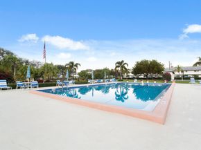 4 Garden Street 204n, Tequesta FL 33469