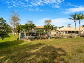 1558 Grantham Dr, Wellington FL 33414