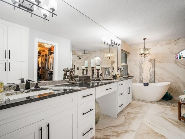 1558 Grantham Dr, Wellington FL 33414