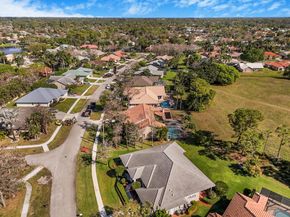 1558 Grantham Dr, Wellington FL 33414