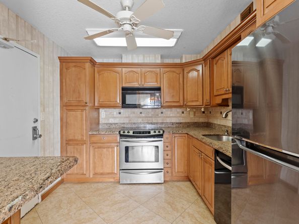 10777 W Sample Road 719, Coral Springs FL 33065