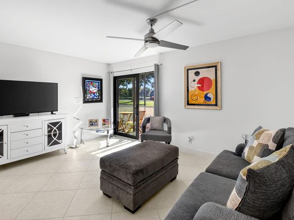 15492 Lakes Of Delray Boulevard 106, Delray Beach FL 33484