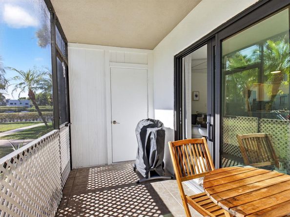 15492 Lakes Of Delray Boulevard 106, Delray Beach FL 33484