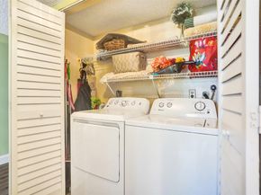 7689 Tahiti Ln 104, Lake Worth FL 33467