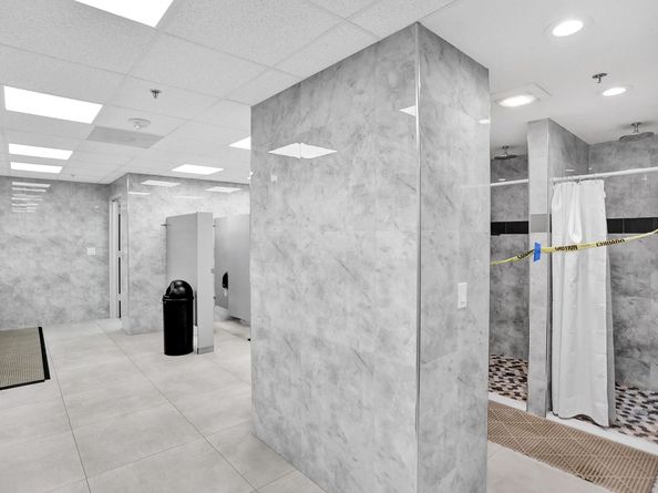 7689 Tahiti Ln 104, Lake Worth FL 33467