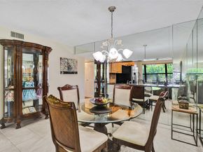 7689 Tahiti Ln 104, Lake Worth FL 33467