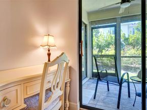 7689 Tahiti Ln 104, Lake Worth FL 33467